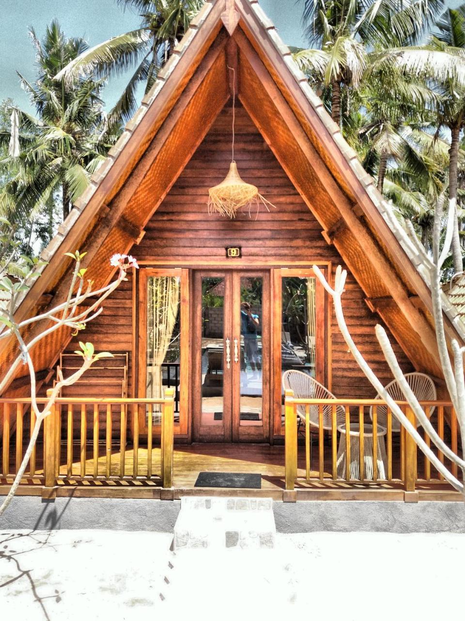 Green Garden Lembongan Yoga Spa And Holistic Healing Center Exterior photo